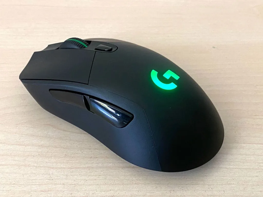 G502、G703マウス レビュー】ロジクールゲーミングマウス G502WLとG703hを比較して