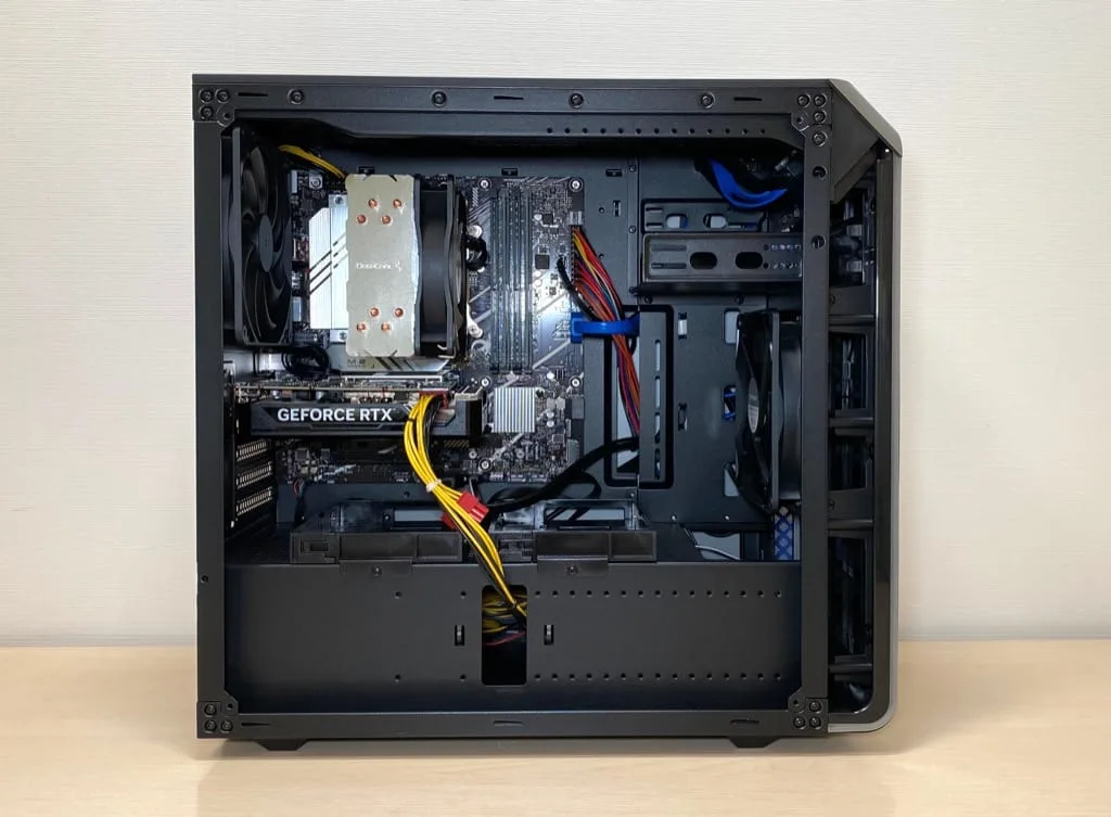 GALLERIA RM5C-R46T実機レビュー 高コスパで高品質なミドル