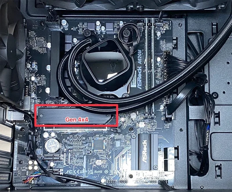 【sososo】SSD2つ How to Install a 2.5-inch SSD in a Desktop PC in 30 Minutes - YouTube