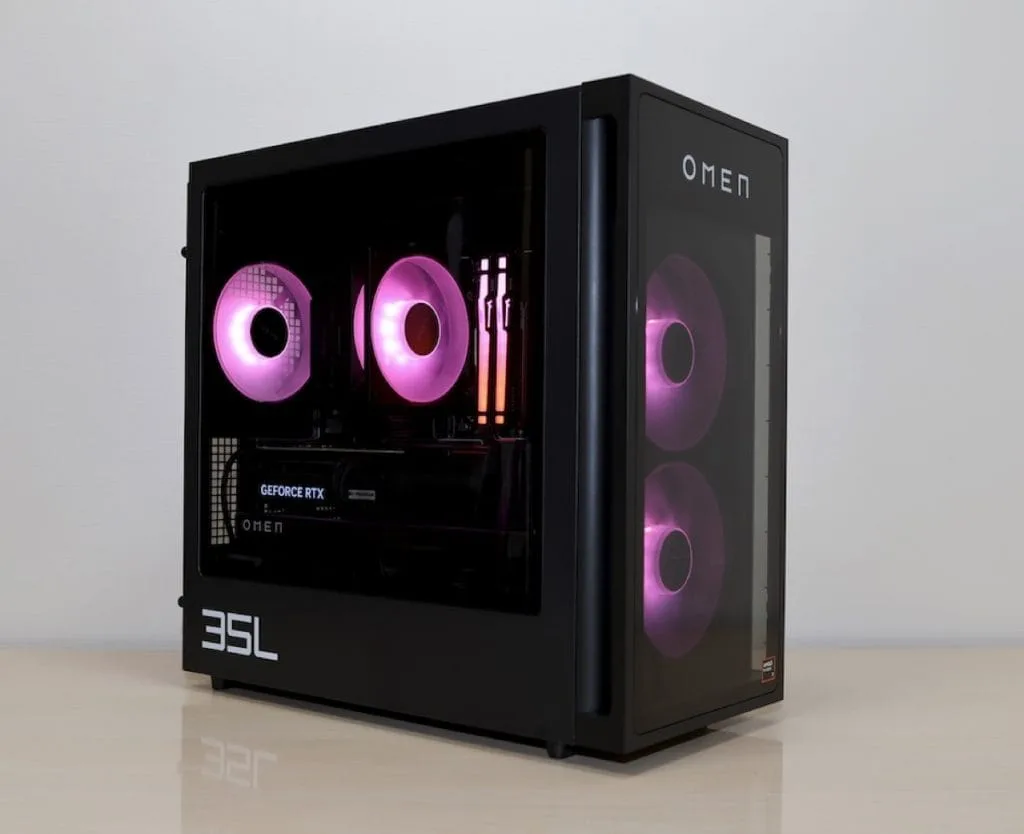 omen35l-led1-cut_120044758-